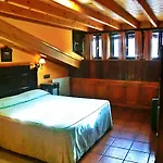 Hotel La Del Rey 2*