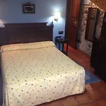 Hotel La Del Rey