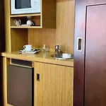 La Del Rey Hotel 2*