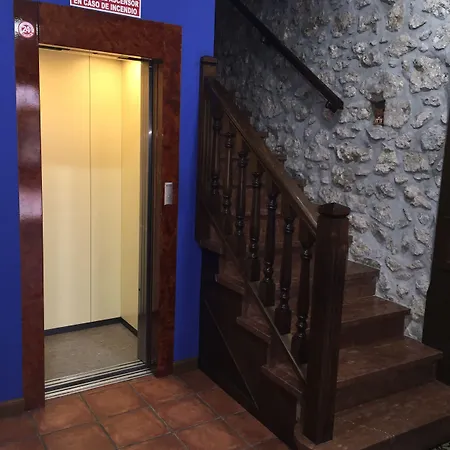 La Del Rey 2* Llanes