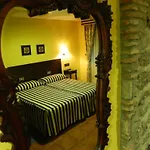 La Del Rey Hotel